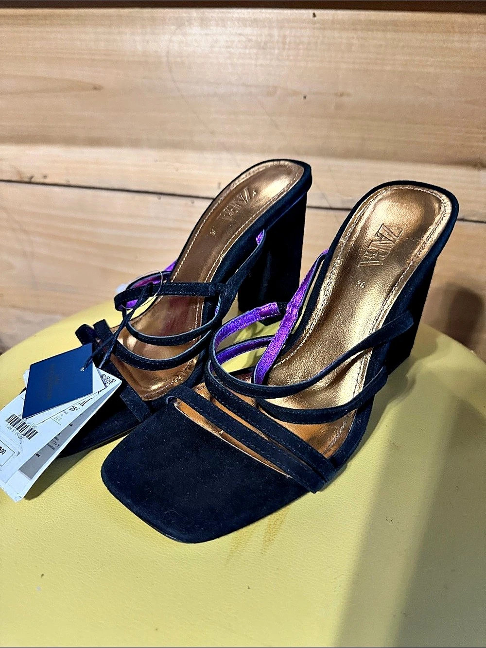 Zara Z1971-W ABIERTO TACÓN 7ZW1 / HEEL SANDAL Strappy Heel Sandals in Black &